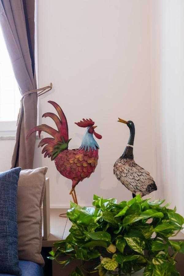 Palazzo Marigliano - Serviced Apartments Наполи Екстериор снимка