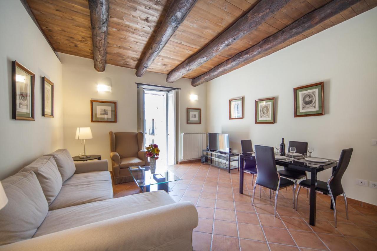 Palazzo Marigliano - Serviced Apartments Наполи Екстериор снимка